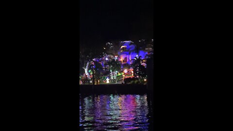 Florida Holiday Boat Parade 2021