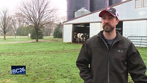 Wet weather slows down area farmers