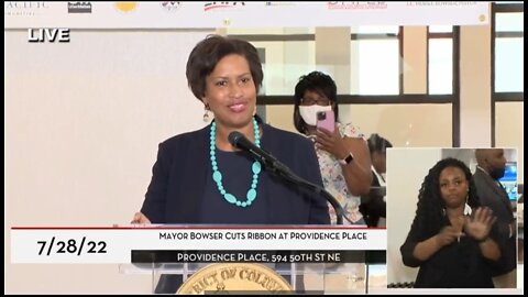 DC Mayor Calls For National Guard Over Illegals Bused In From TX, AZ