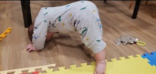 Crawling Progression from 5-7 Month Old