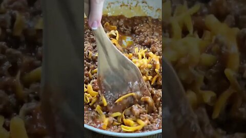 Your favorite sandwich is now a dip! Sloppy Joe dip needs to be added to your next party menu!
