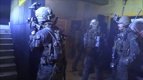 Force Recon Marines Conduct Raid Training