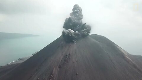 Volcanoes 101 | National Geographic