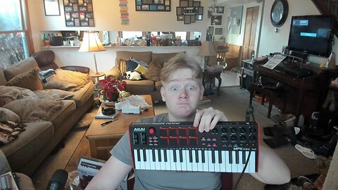 MAKING MUSIC WITH A NEW MIDI KEYBOARD!