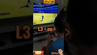 Como chutar com Curva no Pes 2018 de Playstation 3