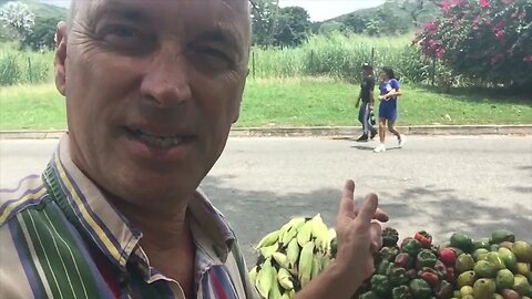 Roadside Vegetable Vendor - Venezuela Now - Oct 3rd, 2023