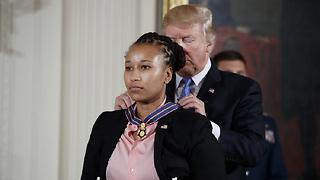 Trump Awards For First Responders The Medal Of Valor