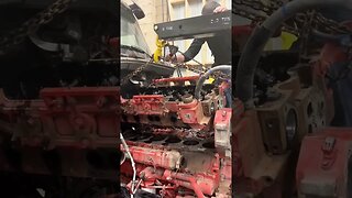 Remove Cylinder Head on Cummins X15 Engine #shorts