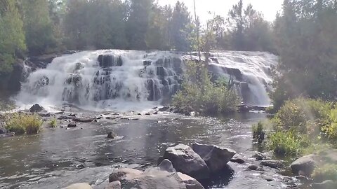 Bond falls in the U.P.