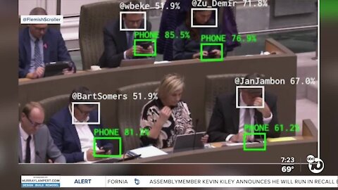 Fact or Fiction: AI tracks politicians on phones