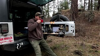 Jeep JK tailgate table, Testing with coffee in the rain