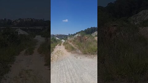 PISTA DO RODOANEL NORTE TRECHO INICIAL VISTA DA AVENIDA RAIMUNDO PEREIRA DE MAGALHAES OBRA PARA