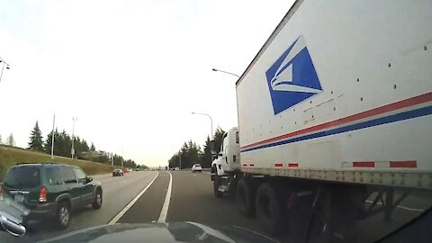 Seattle Bad Drivers March 2021 USPS Semi Truck 2021.03.27 — SEATTLE, WA