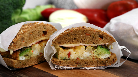 Mega Frühstücks-Sandwich