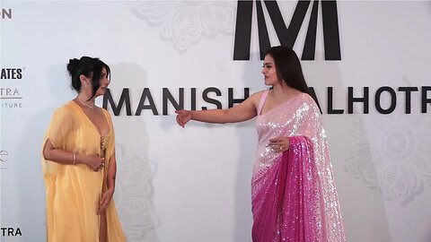 Kajol Look AAFAT in Pink Saree arrives with Sister Tanishaa at Manish Malhotra Show 💖📸