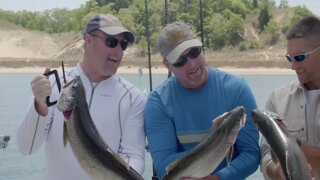 MidWest Outdoors TV Show #1625 - Fishing and Fun in Indiana Dunes Country