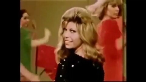 Nancy Sinatra - These Boots Are Made for Walkin' - 1966