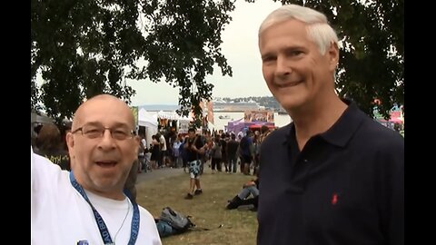 Judge James Gray and Casper Leitch at the 2012 Seattle Hempfest