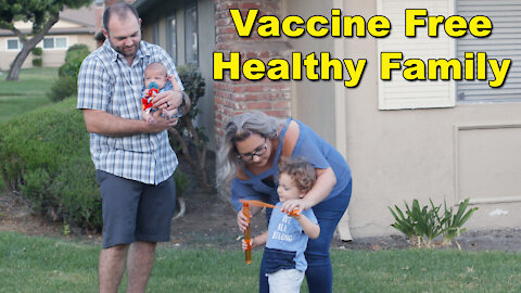 Their Vaccine Free Children Are Strong, Healthy and Smart!
