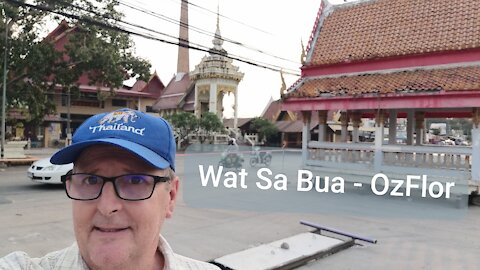 5.5Km walking to Wat Sa Bua former Temple market