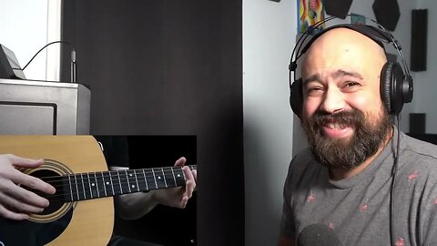 The Dooo Reaction: Classical Guitarist react to TheDooo (50 MEMES SONGS on GUITAR)