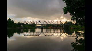 Time-Lapse Hastings River Sunrise & Wauchope Railway Bridge