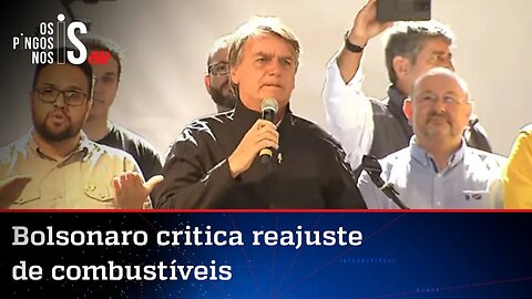 Bolsonaro exalta soberania do Brasil e volta dar "puxão de orelha" na Petrobras