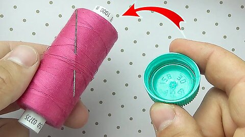 A MANEIRA MAIS FÁCIL DE ENFIAR UMA AGULHA - Life Hack de enfiar agulha