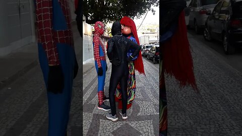 DANÇARINOS SUPER NINJAS, DANÇANDO FOFÃO, BEN10 E HOMEM-ARANHA NA CARRETA DA ALEGRIA TREM BALADA 35