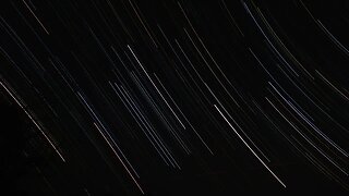 Star Trail Photography of Orion's Belt Through the Fissures/Gap ???
