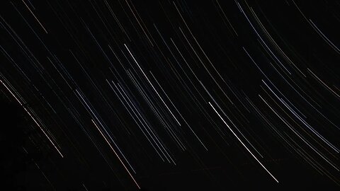Star Trail Photography of Orion's Belt Through the Fissures/Gap ???