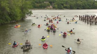 Appleton Locks Paddle