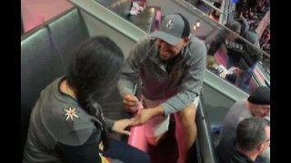 Couple gets engaged at Vegas Golden Knights home game