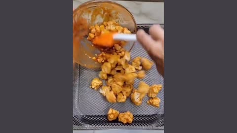 Buffalo Cauliflower Bites