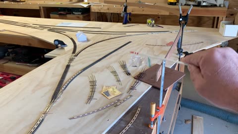 Model Railroad Update 94 (Building Maroon Creek 3) Track Work & Bench Work