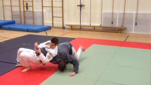 BJJ Self Defence - Waka Gatame ArmBar vs Lapel Grab - Pure Art Brazilian Jiu-Jitsu - Portsmouth