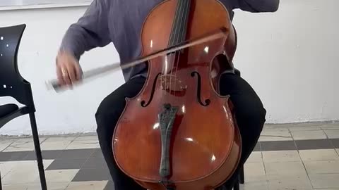 Conmovedor recital del prodigioso violonchelista Santiago Cañón en la Universidad de Cartagena