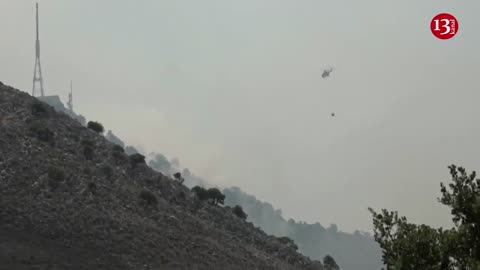 greece Water planes hard battle with fires on Greek island of Corfu