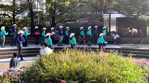 #MusicalDance#CowboyHats#AmericanStyle#CountryDance#WesternVibe#DancePerformance#CowboyCulture#Japan