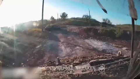 Movement of Ukrainian armored vehicles under Russian shelling in Chasov Yar