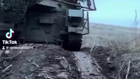 New Footage from Ukrainian KRAB 155mm Heavy Gun