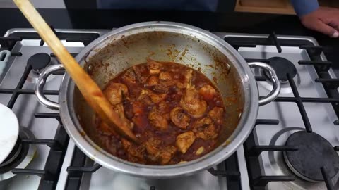 1KG Degi Chicken Curry/ Punjabi Chicken Curry, Pakistani Food, Zaras kitchen, Cooking