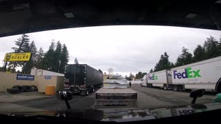 TRUCKING I-5 SOUTH OUT OF WASHINGTON STATE