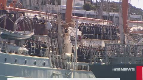 Spectacular sight as Chilean tall ship sails into Sydney Harbour | Nine News Australia