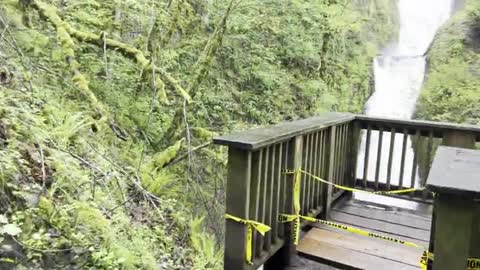 Arriving at the Lookout Area of Bridal Veil Falls – Columbia River Gorge National Scenic Area