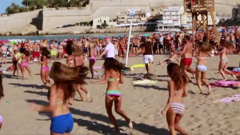 Beach entertainment On The Floor song Group Dance