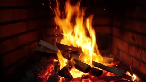 Fireplace 1hr long w/ Audio