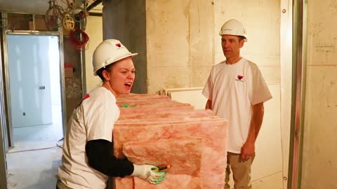 Job Talks - Insulation Installer - Meagan Knew she was a Hands-On Learner, Ideal for her Trade