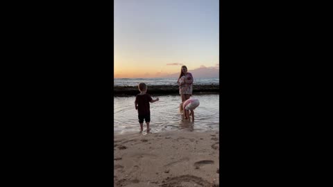 Hawaiian Sunset Beach Time