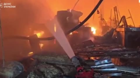 Rusia bombardon supermarketin nw Kharkiv, flakw dhe tym i madh! Zelensky: Ishin 200 persona brenda